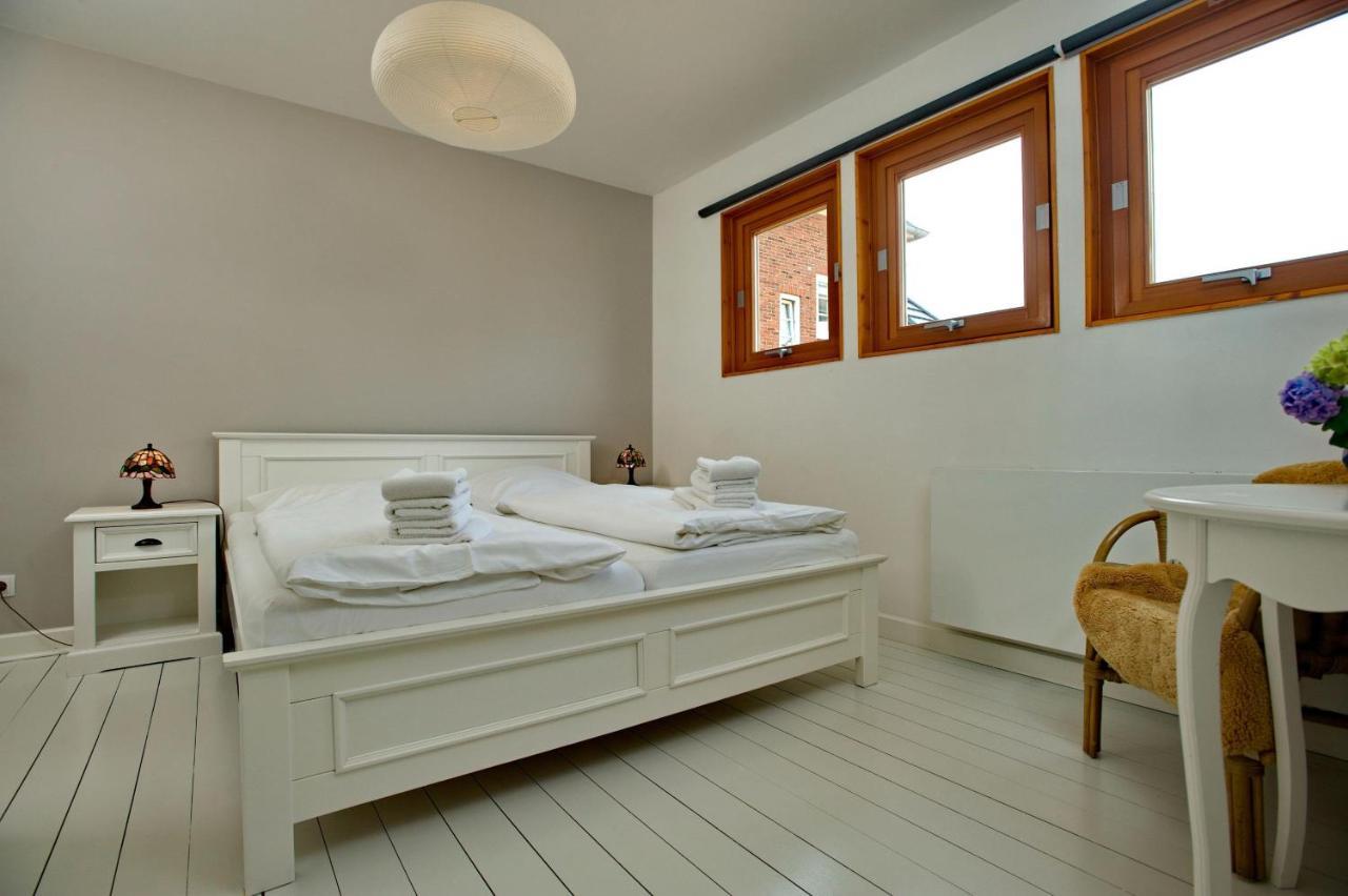 Apartment L